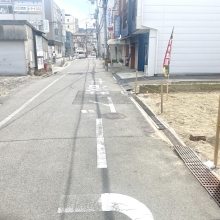 前面道路(東向き)